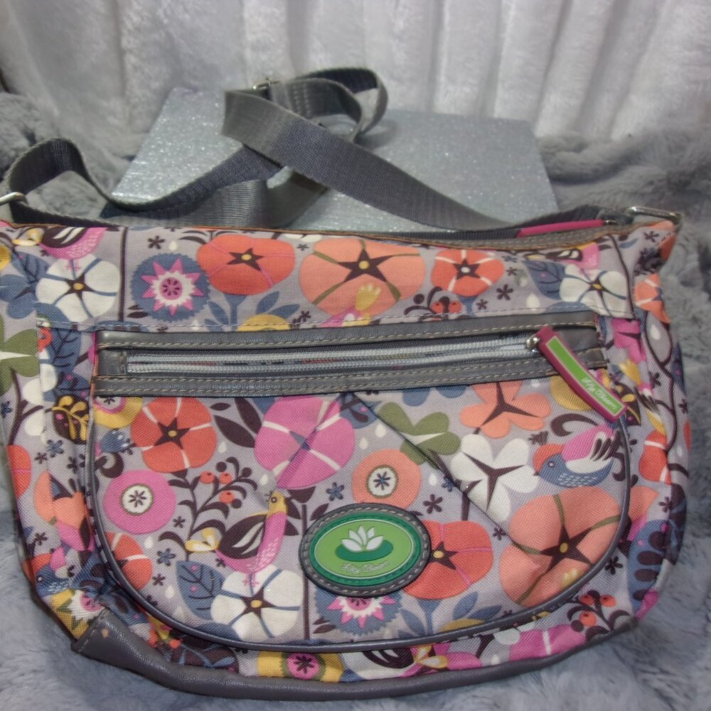 E-56 LILY BLOOM ROLLING GNOMIES CORY CROSSBODY BAG